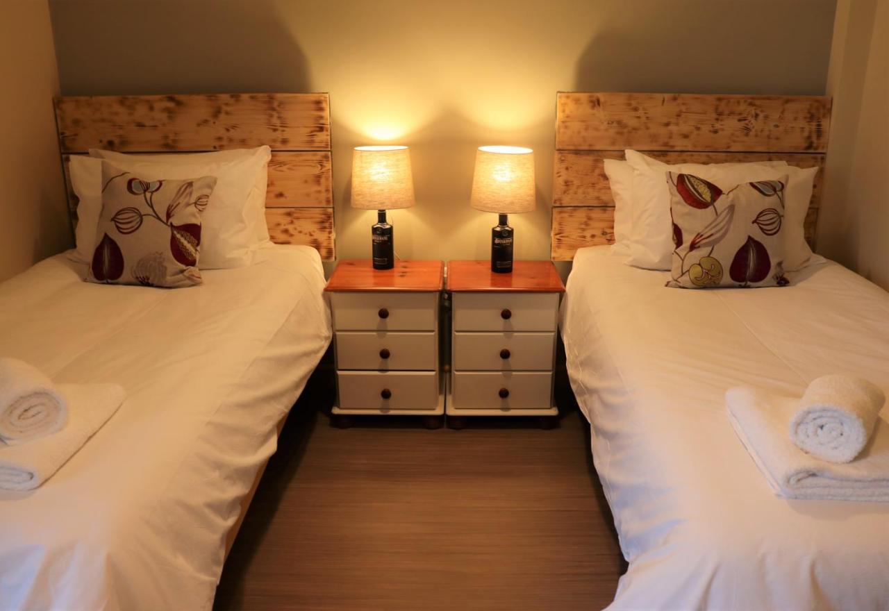 South Downs Eco Lodge & Camping East Meon Екстериор снимка