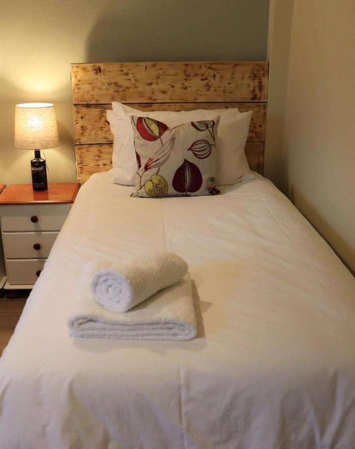 South Downs Eco Lodge & Camping East Meon Екстериор снимка